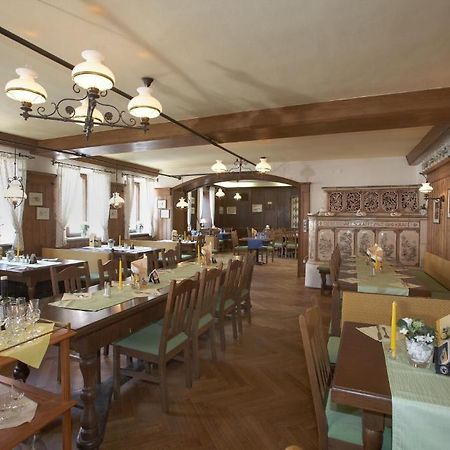 Altstadt-Hotel Zieglerbraeu Дахау Екстер'єр фото