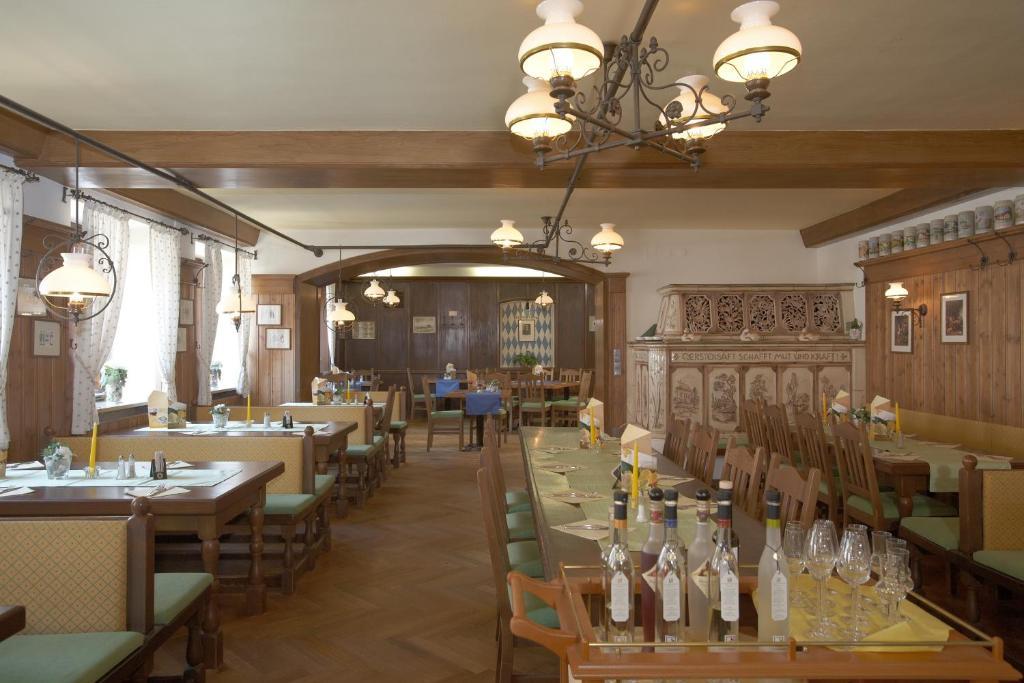 Altstadt-Hotel Zieglerbraeu Дахау Екстер'єр фото